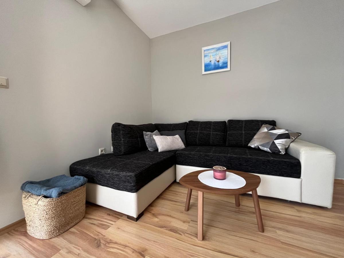 Summer Host Apartment Onegin Süzebolu Dış mekan fotoğraf